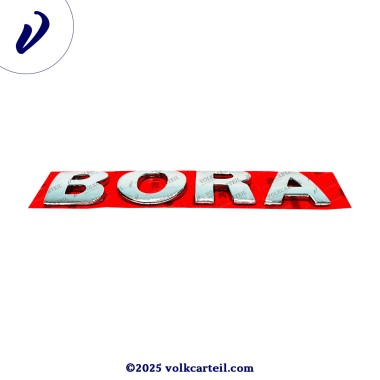 EMBLEMA TAPA BAUL BORA 05-10